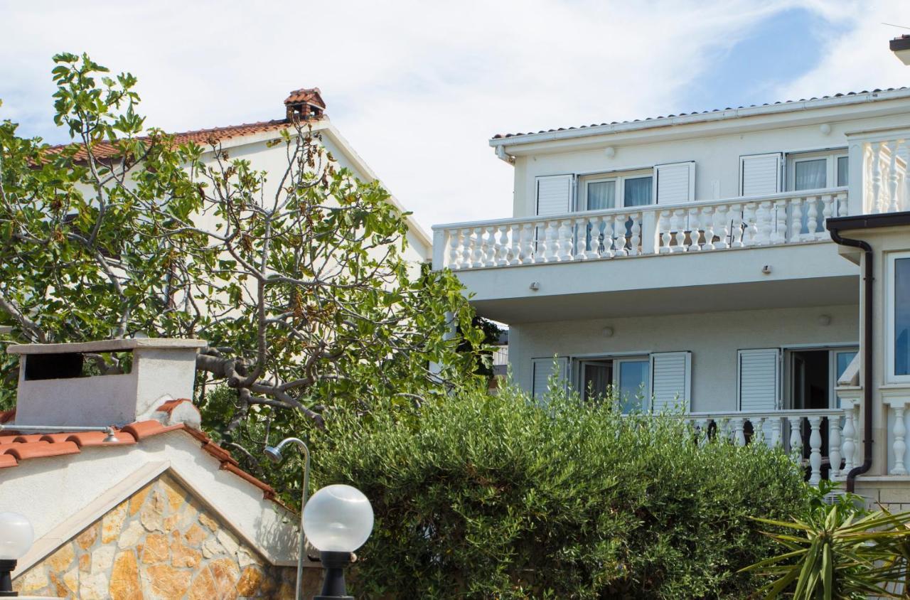 Appartamento Situs Katarina Traù Esterno foto